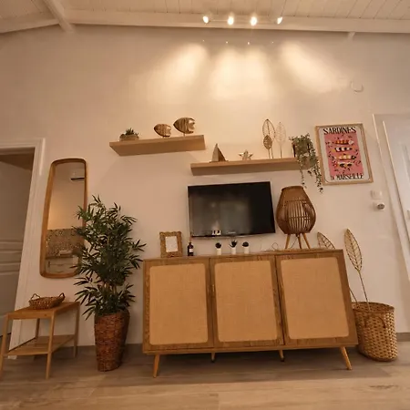 Velmare Guest house Nea Kallikrateia
